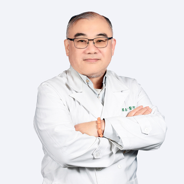 兼任主治醫師：張世昌